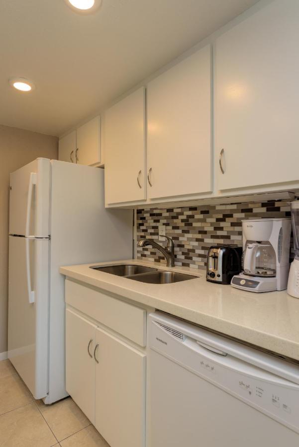 Tiki 236 Apartment Саут Падре Алънд Екстериор снимка
